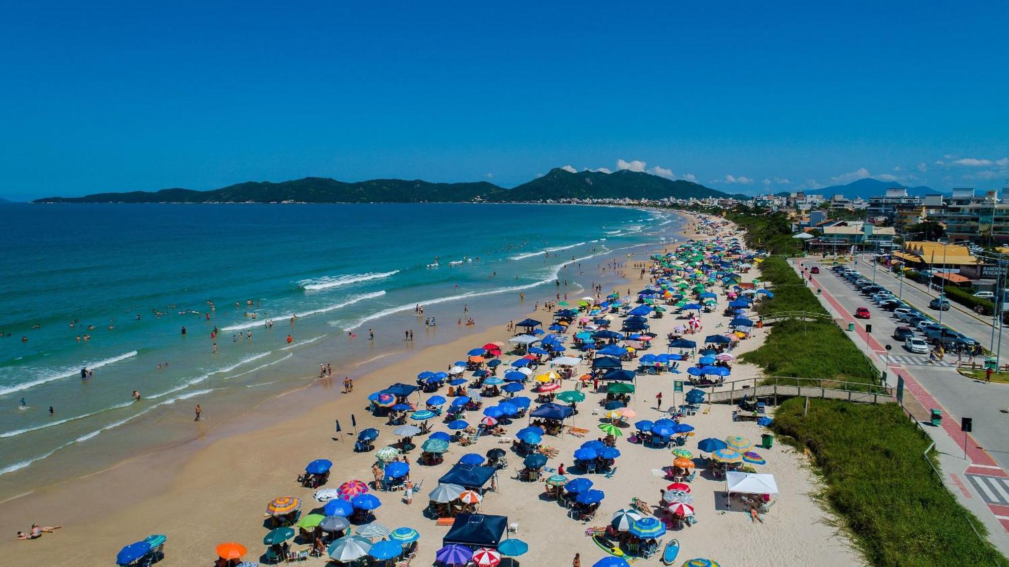 Apto Praia De Mariscal E Canto Grande Bombinhas Sc - Canela Flats 02 Apartment Ngoại thất bức ảnh